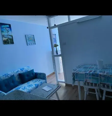 Apartment Blue Batayola By The Beach In Candelaria *